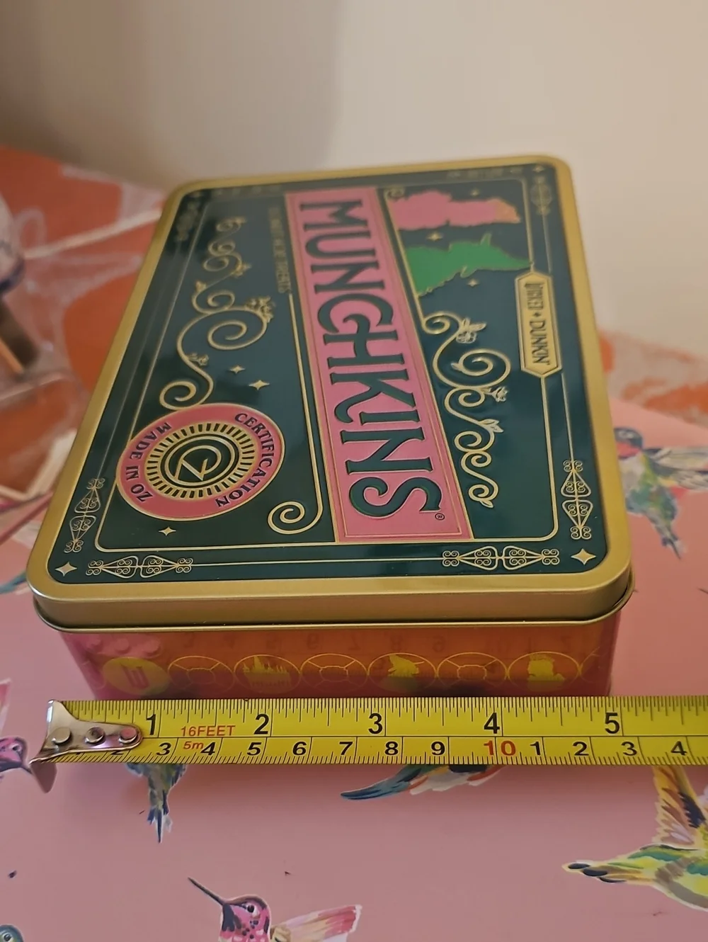 WICKED DUNKIN DONUTS MUNCHKINS TIN